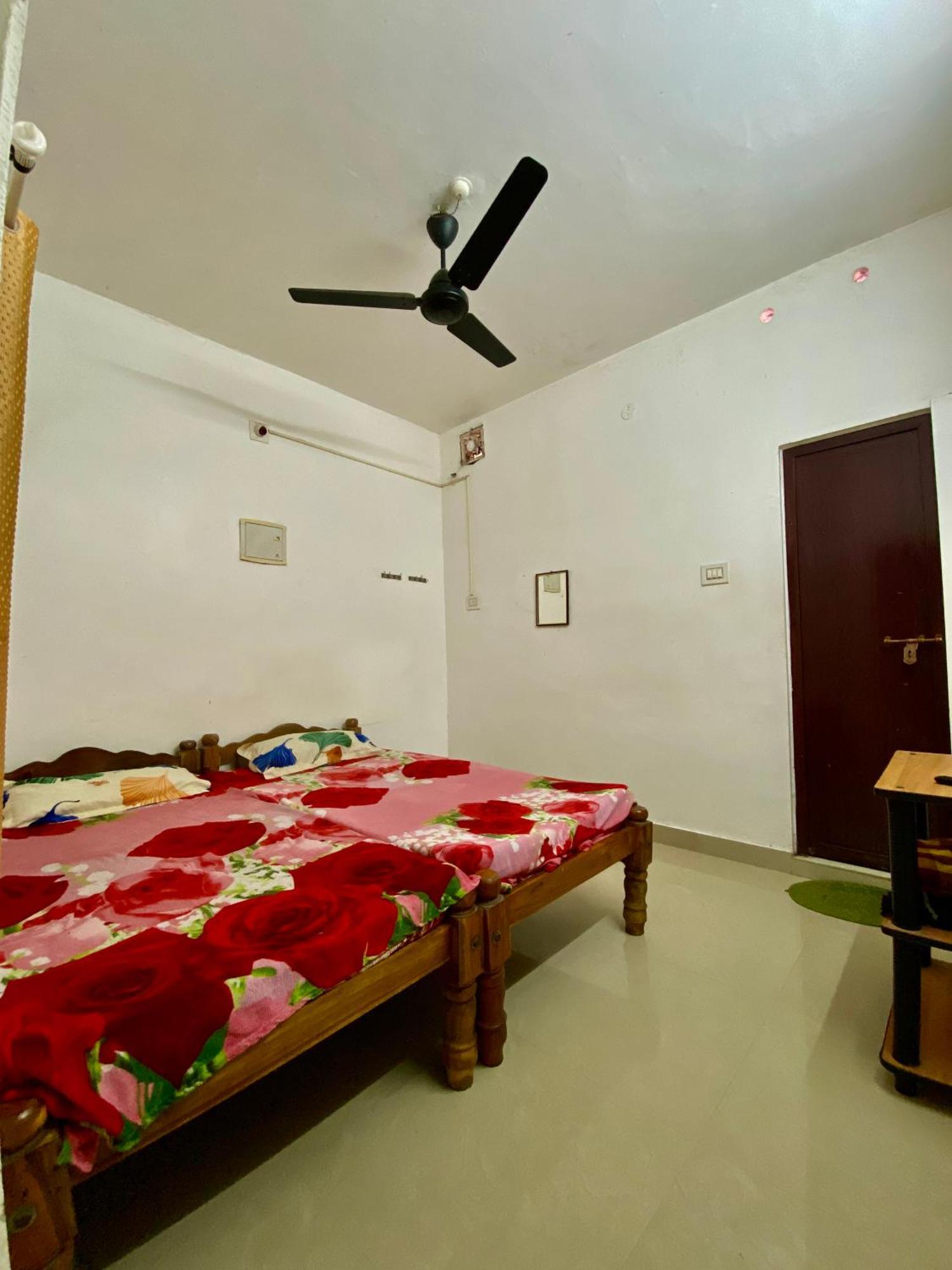 Rajatheeram Beach Homestay & Backwater Cruise Alleppey Alappuzha Экстерьер фото